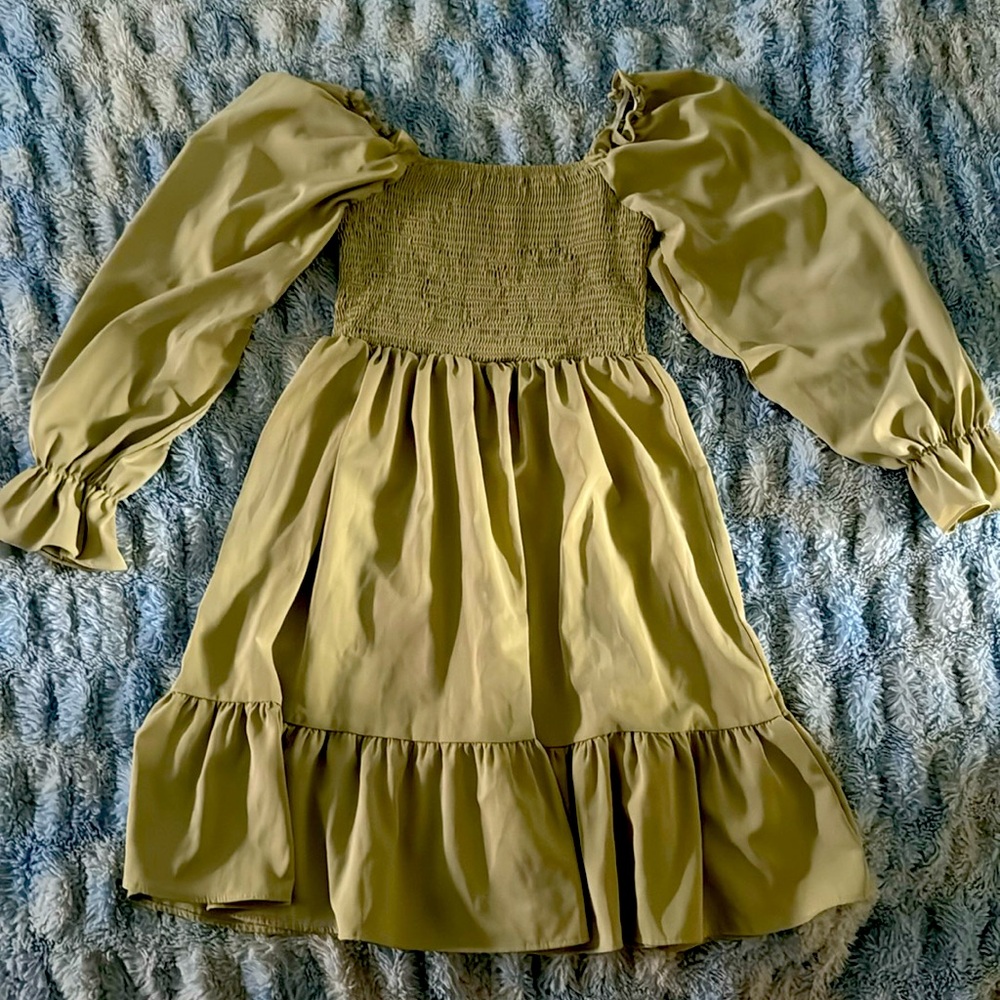 I’ve worn it once it’s cute and comfy just not my style.
